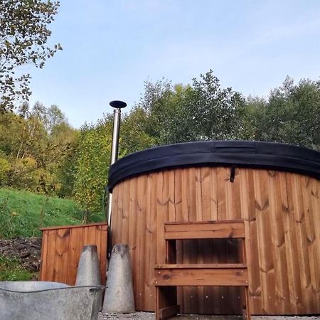 Pensjonat Pod Gora Karczmisko Konradow  Exteriör bild